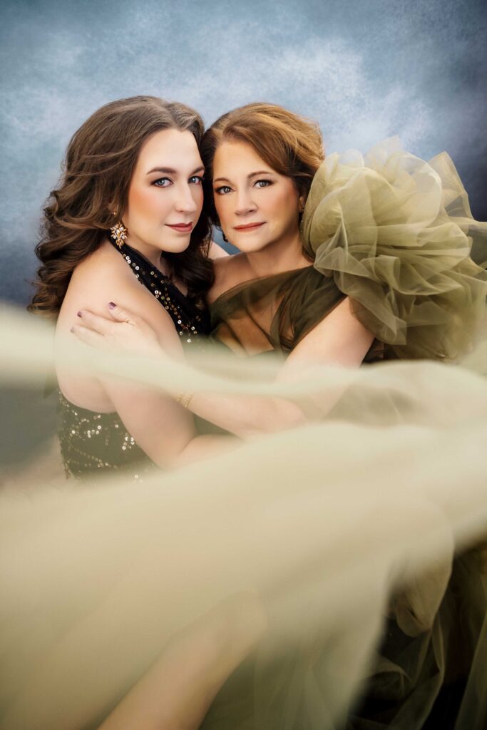 Motherhood style photoshoot